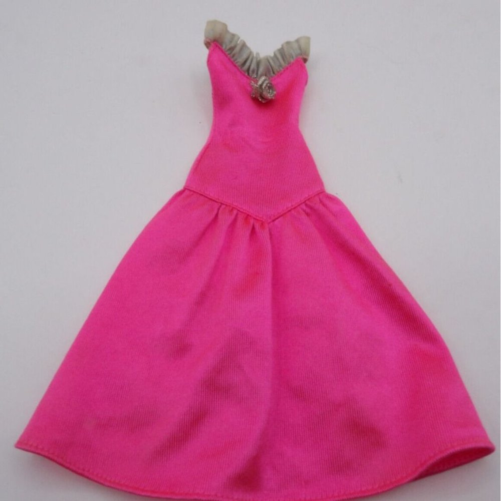 Barbie Brand Pink Satin Ball Gown W Gray Ruffled Neckline & Metallic Silver Rose